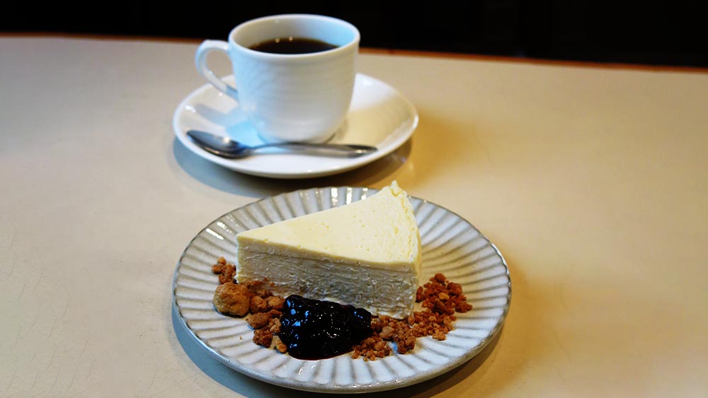 神戸・元町│創業大正5年。100年を超える老舗「喫茶フレンド」